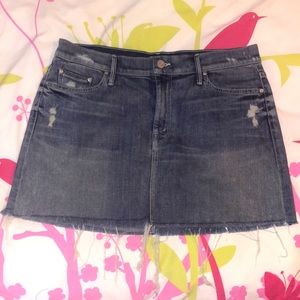 Mother denim skirt,SZ 28, BNWOT, gorgeous color &insanely soft fabric!Top choice